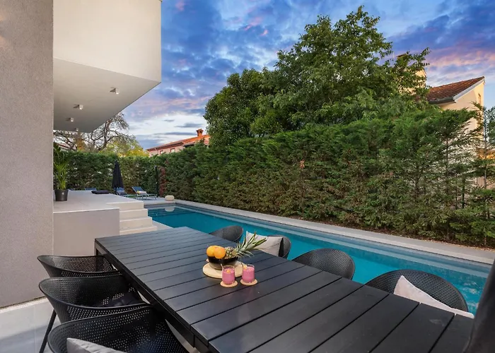 Holiday home Stunning In Pula