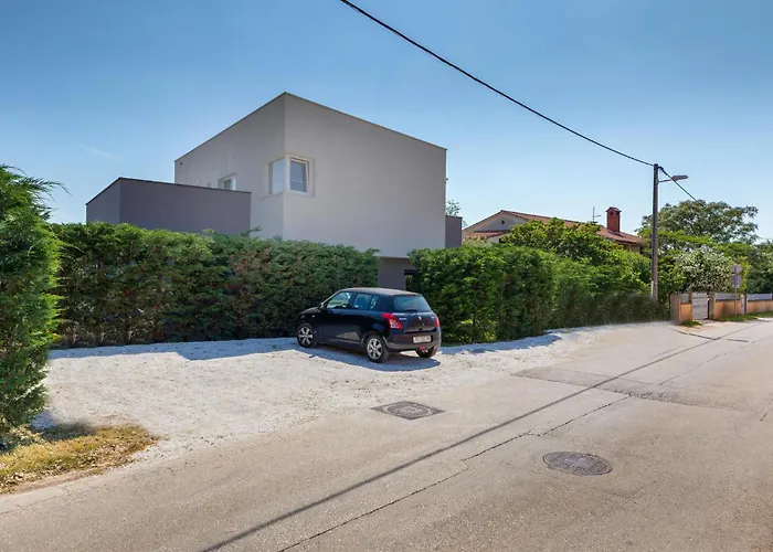 Holiday home Stunning In Pula