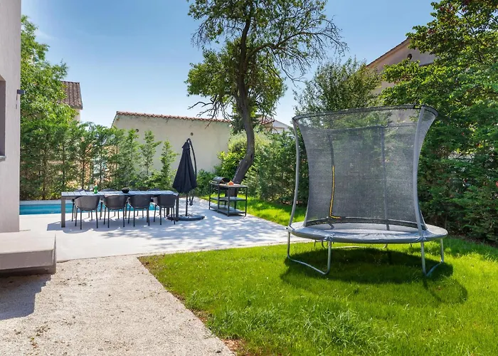 Holiday home Stunning In