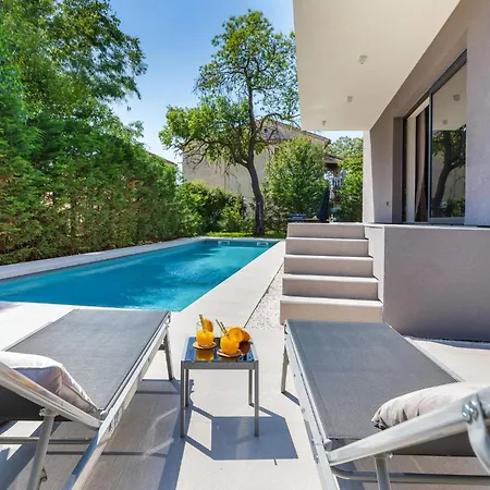 Casa vacanze Cozy In With Private Swimming Pool, Be Inside Or Outside *