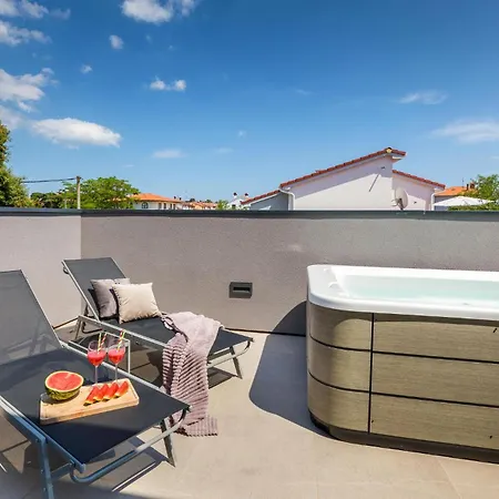Casa vacanze Cozy In With Private Swimming Pool, Be Inside Or Outside